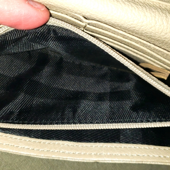 AUTHENTIC BURBERRY Soft pebble grain leather full size Nova Check  Wallet - Picture 2 of 11